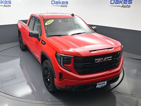 Used 2023 GMC Sierra 1500 Elevation AWD/4WD image 46