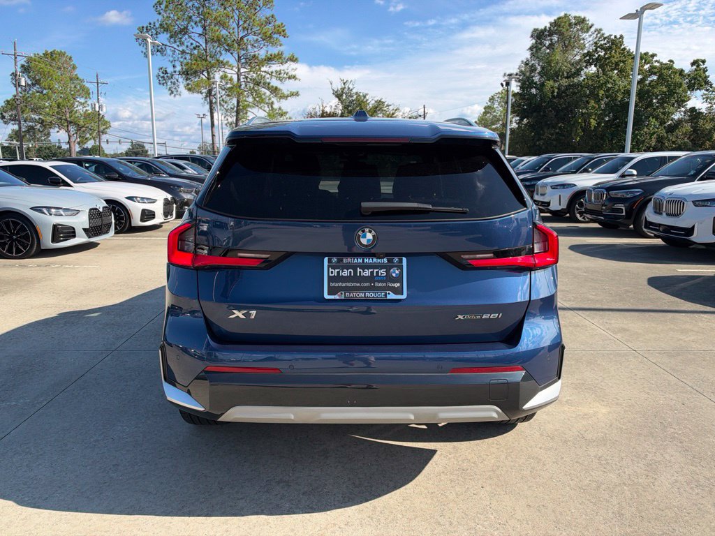 Certified 2023 BMW X1 xDrive28i w/ Convenience Package AWD/4WD image 4