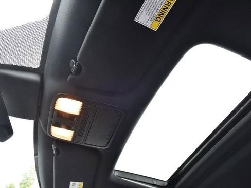 Used 2025 Honda Odyssey Sport-L image 24