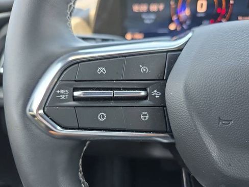 Used 2026 Chevrolet Traverse LT w/ Enhanced Driving Package FWD image 20