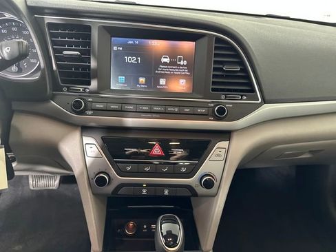 Used 2018 Hyundai Elantra SEL image 21