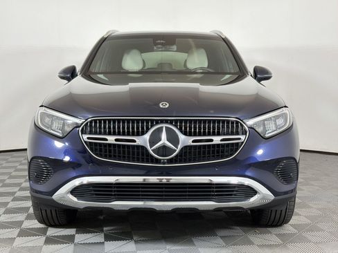 Used 2024 Mercedes-Benz GLC 300 image 6