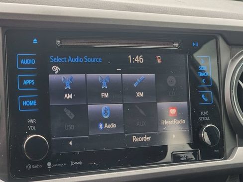 Used 2019 Toyota Tacoma TRD Off-Road AWD/4WD image 17