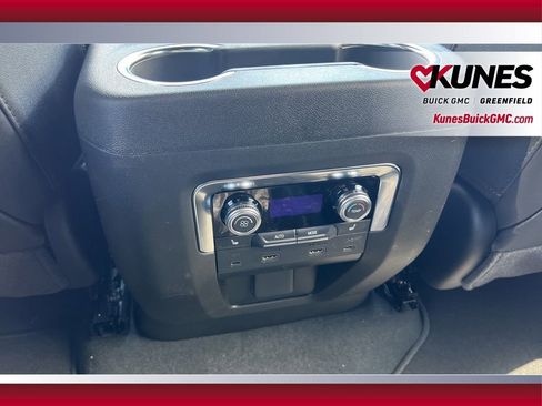 New 2026 GMC Yukon XL Elevation w/ Elevation Premium Package AWD/4WD image 34