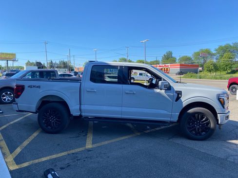 Used 2026 Ford F150 Lariat AWD/4WD image 6
