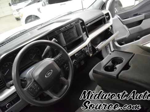 Used 2024 Ford F250 XLT image 9