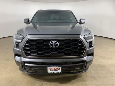 Used 2023 Toyota Sequoia Platinum AWD/4WD image 3