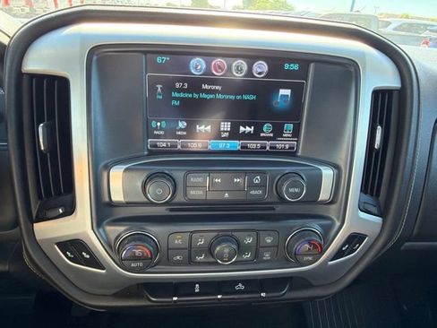 Used 2018 GMC Sierra 1500 SLE w/ Elevation Edition AWD/4WD image 32