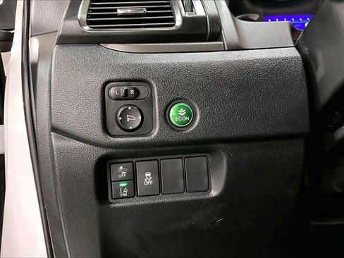 Used 2022 Honda Pilot TrailSport image 35