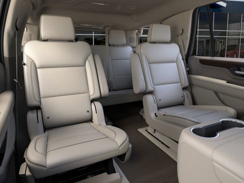 New 2026 GMC Yukon Denali RWD image 17