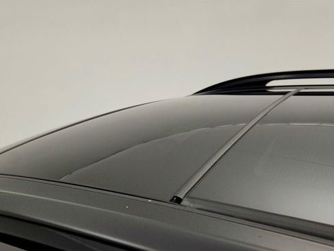 Used 2022 BMW X7 M50i image 10