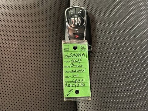 Used 2024 Buick Encore GX Avenir w/ Avenir Convenience Package image 28