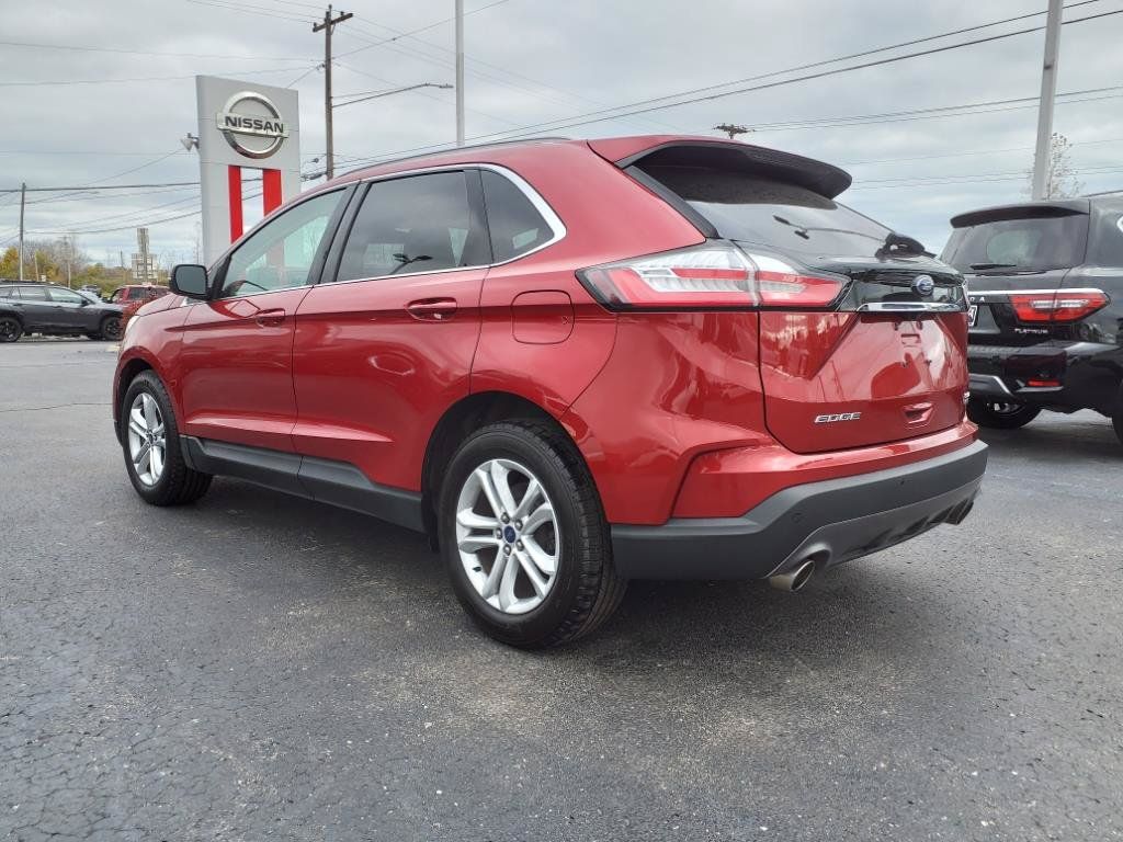 Used 2020 Ford Edge SEL w/ Convenience Package AWD/4WD image 4