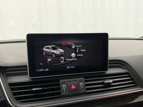 Used 2018 Audi SQ5 Prestige w/ Prestige Package AWD/4WD image 40