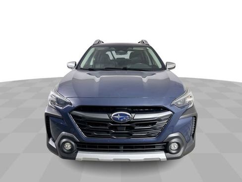 Used 2023 Subaru Outback Touring XT AWD/4WD image 3