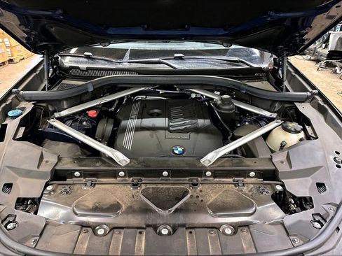 Used 2023 BMW X5 xDrive40i w/ M Sport Package AWD/4WD image 13