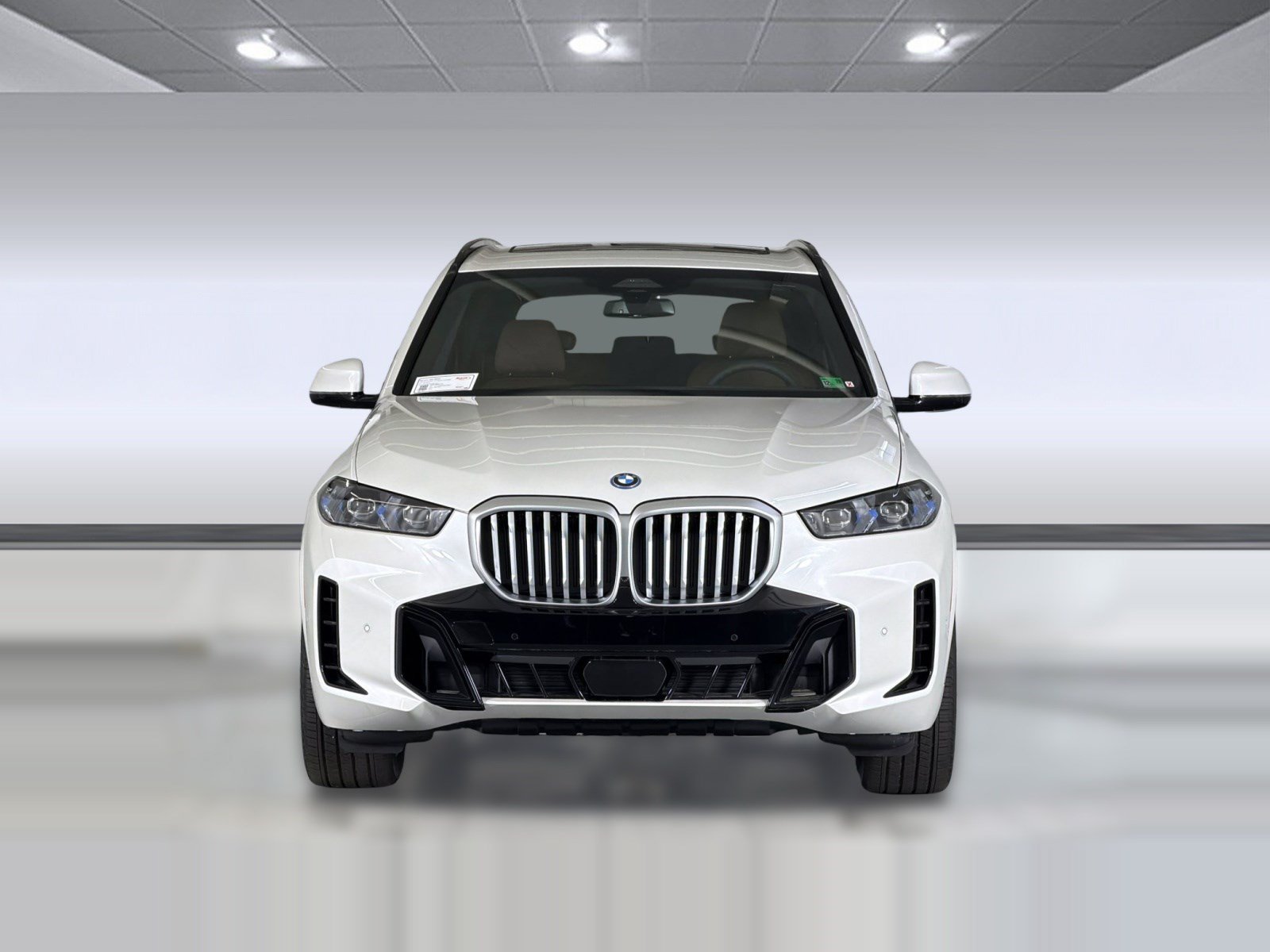 Used 2026 BMW X5 xDrive50e w/ M Sport Package AWD/4WD image 6