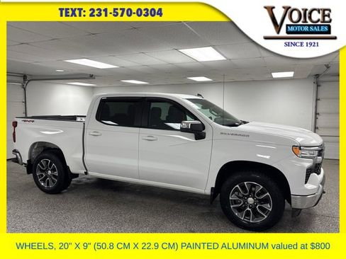 Used 2024 Chevrolet Silverado 1500 LT image 1
