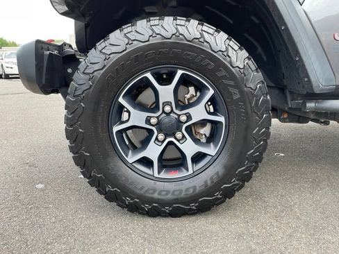 Used 2018 Jeep Wrangler Unlimited Rubicon AWD/4WD image 33