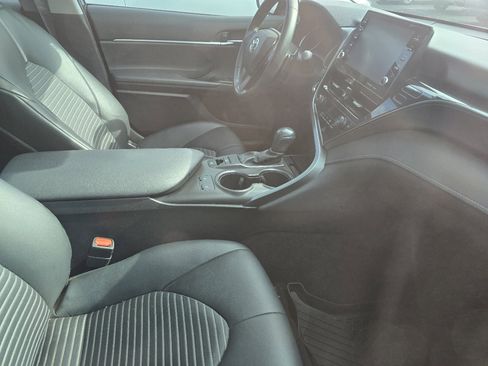 Used 2022 Toyota Camry SE AWD/4WD image 14