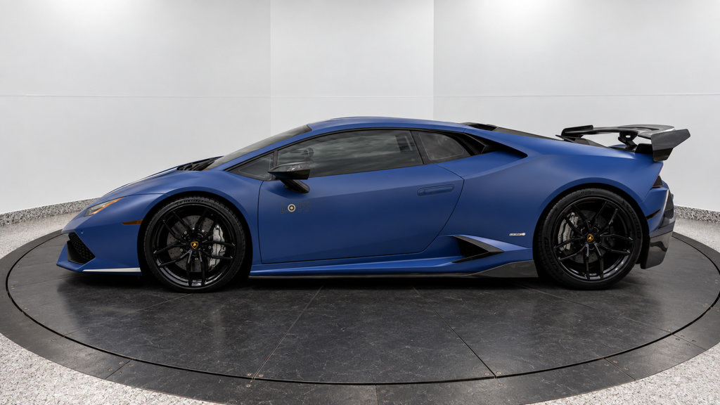 Used 2017 Lamborghini Huracan LP 610-4 AWD/4WD image 4