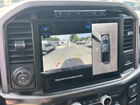 Used 2023 Ford F150 Platinum w/ FX4 Off-Road Package AWD/4WD image 33