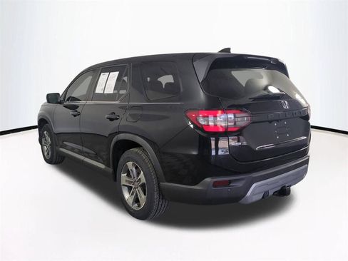 Used 2023 Honda Pilot EX-L image 7