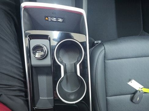 New 2026 Chevrolet Equinox LT image 22