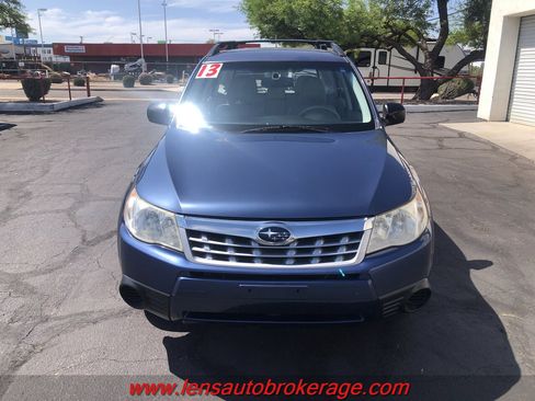 Used 2013 Subaru Forester 2.5X w/ Popular Pkg 2 AWD/4WD image 3