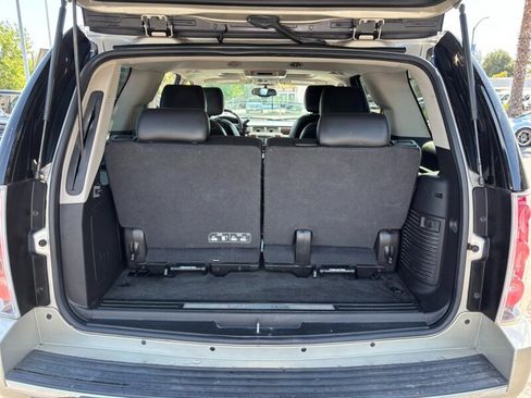 Used 2014 GMC Yukon Denali image 13