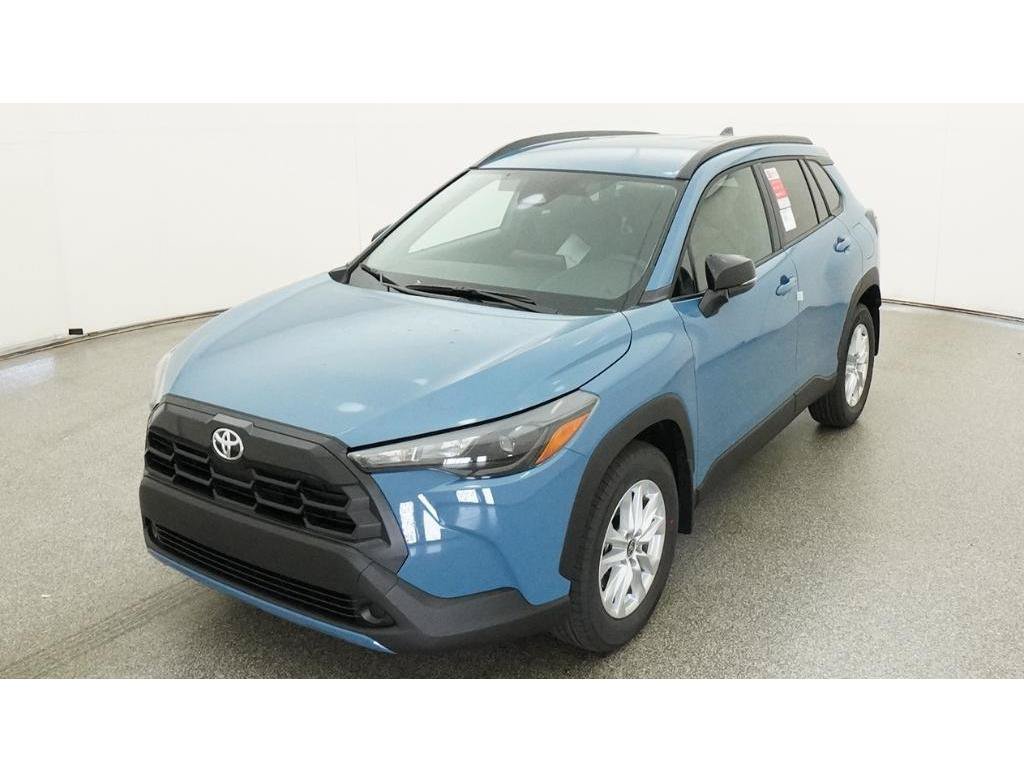New 2026 Toyota Corolla Cross LE FWD image 16