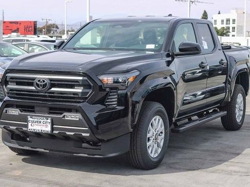 New 2026 Toyota Tacoma SR5 RWD image 3