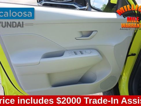 Used 2025 Hyundai Kona SEL AWD/4WD image 12