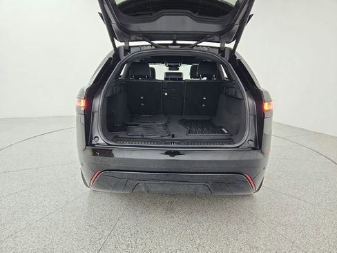 Certified 2023 Land Rover Range Rover Velar R-Dynamic S image 11