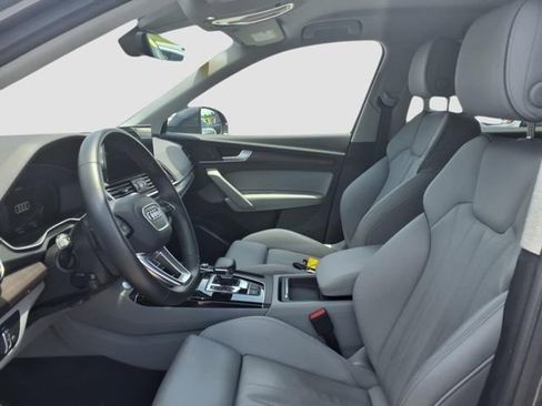 Used 2022 Audi Q5 e Premium image 7