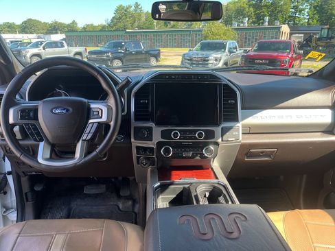 Used 2022 Ford F250 King Ranch w/ King Ranch Ultimate Package AWD/4WD image 17