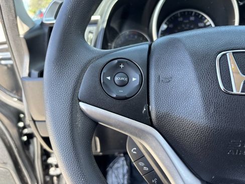 Used 2017 Honda Fit LX image 25