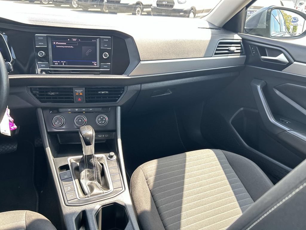 Used 2024 Volkswagen Jetta S FWD image 18