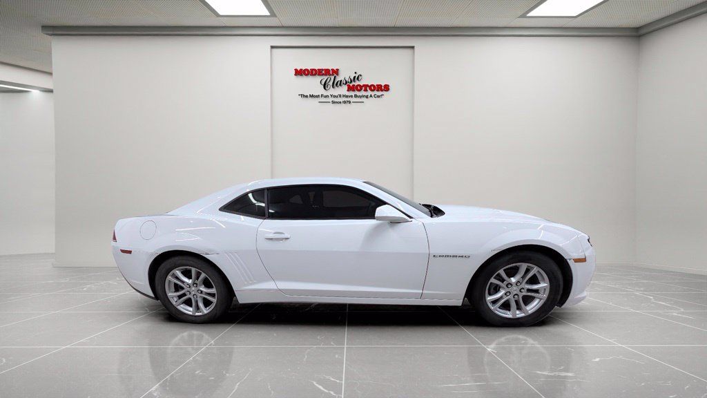Used 2015 Chevrolet Camaro LS RWD image 8