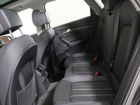 Used 2023 Audi Q5 2.0T Premium w/ Convenience Package image 23