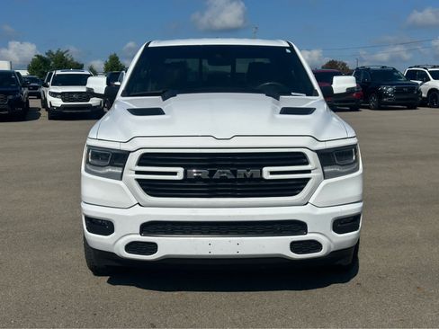 Used 2024 RAM 1500 Laramie AWD/4WD image 2