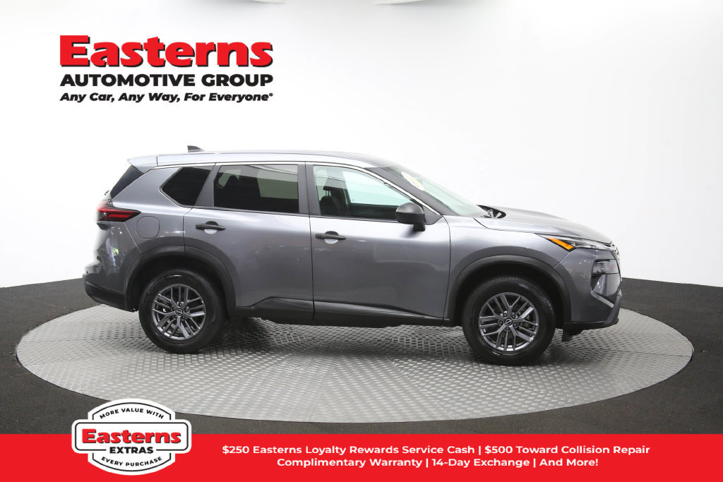 Used 2024 Nissan Rogue S AWD/4WD image 45