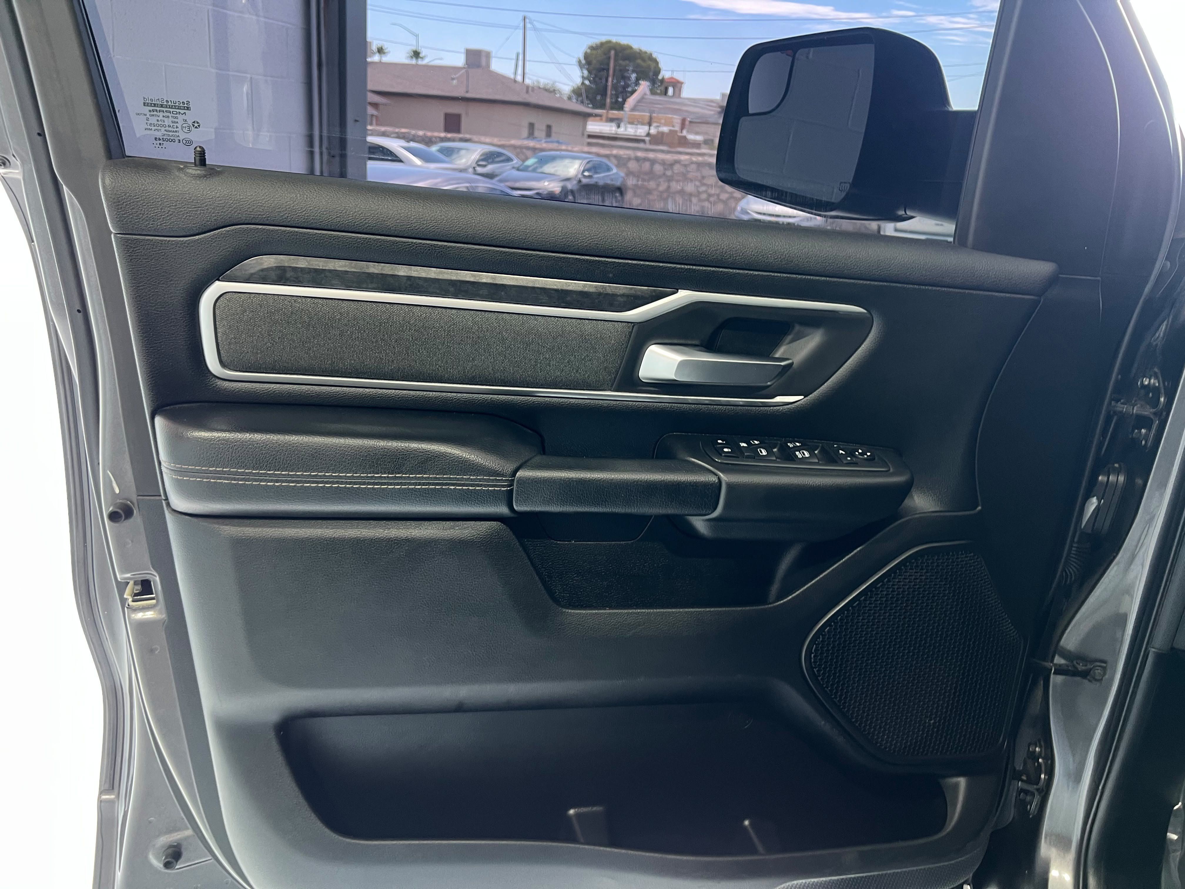 Used 2019 RAM 1500 Big Horn AWD/4WD image 12