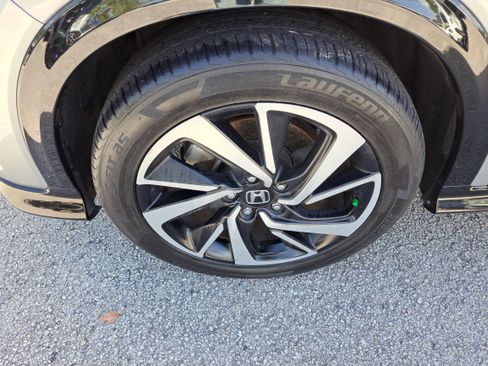 Used 2019 Honda HR-V Sport image 17