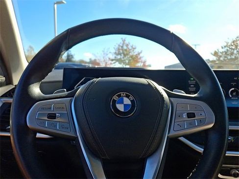 Used 2023 BMW X7 xDrive40i w/ Premium Package image 20