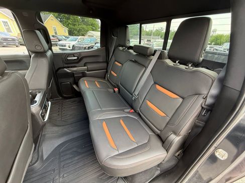 Used 2019 GMC Sierra 1500 AT4 w/ AT4 Premium Package AWD/4WD image 25
