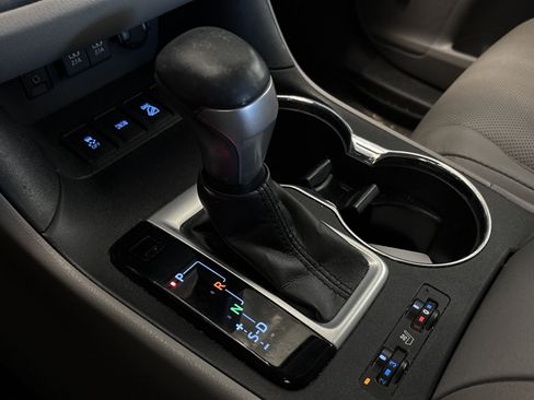 Used 2019 Toyota Highlander Limited Platinum AWD/4WD image 26