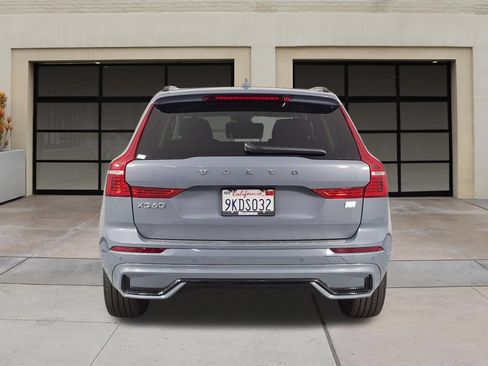 Certified 2024 Volvo XC60 T8 Plus w/ Protection Package Premier AWD/4WD image 5