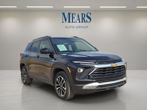 Used 2025 Chevrolet TrailBlazer LT image 7