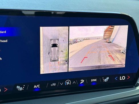 New 2026 Chevrolet Traverse LT w/ Midnight/Sport Edition image 21